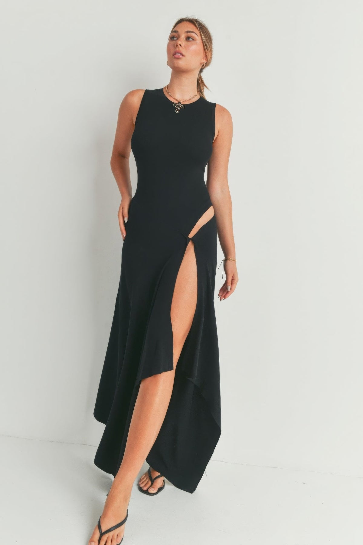Black Maxi Dress with Side Slit – Nuits Étoilées evening dress by Maison Hibiscus Paris
